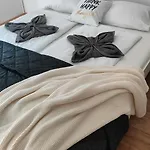 Cozy Studios Near New York Cafe With Balcony, Parking, Ac Budapest