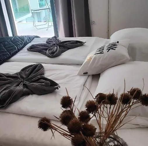Super Cozy &