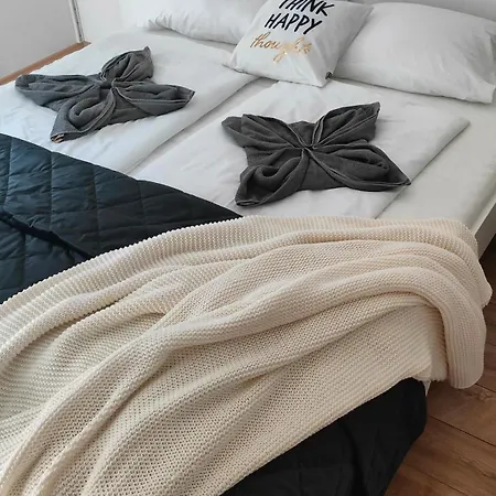 Super Cozy & Budapest